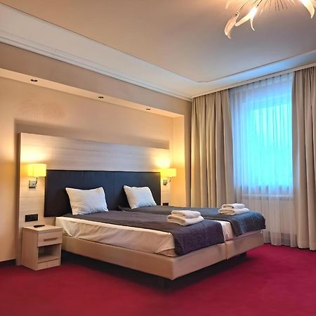 Spa Hotel Gloria Przemysl Exterior photo